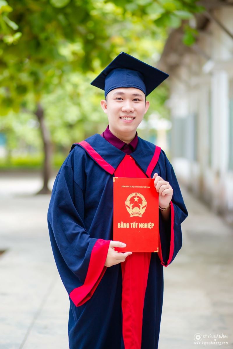 Aó tốt nghiệp trung học phổ thông 15
